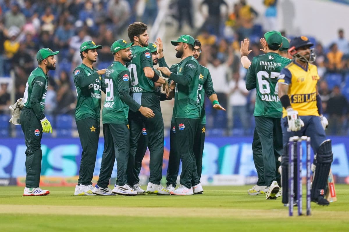 Asia Cup 2025: फाइनल के लिए पाकिस्तान की उम्मीद जिंदा, श्रीलंका के खिलाफ मिली 5 विकेट से जीत