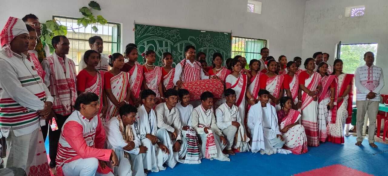 करम पूर्व संध्या पर सांस्कृतिक कार्यक्रम आयोजित