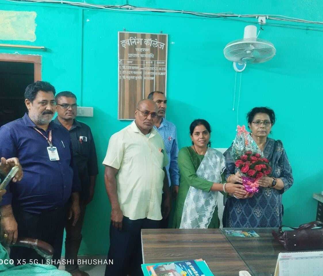 इवनिंग कॉलेज में अब छात्र-छात्राएं ऑनलाइन भर सकेंगे सभी तरह के शुल्कः प्रो मधुलता