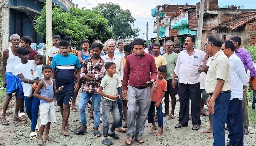 देव में करेंट लगने से शिक्षक की मौत