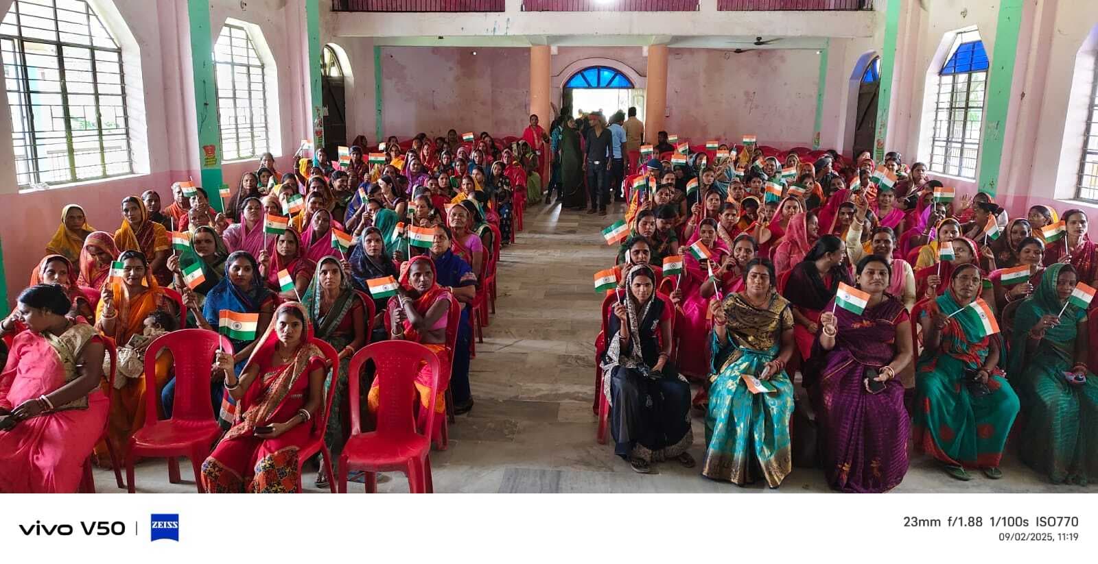 प्रधानमंत्री ने जीविका दीदियों को किया संबोधित