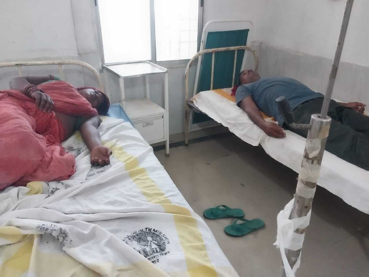 बांस काटने को लेकर मारपीट,पति-पत्नी गंभीर रूप से घायल