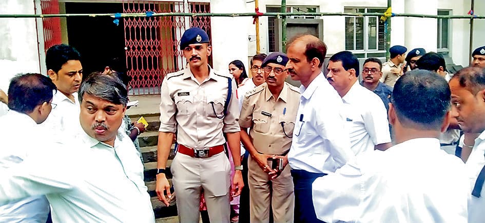 दुर्गापुर के नये कोर्ट भवन का जिला जज ने किया दौरा