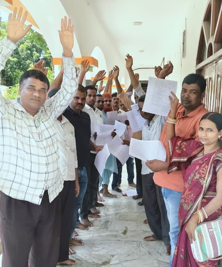 सरकार करें 30 हजार रुपये मानदेय, नहीं तो देंगे त्याग पत्र