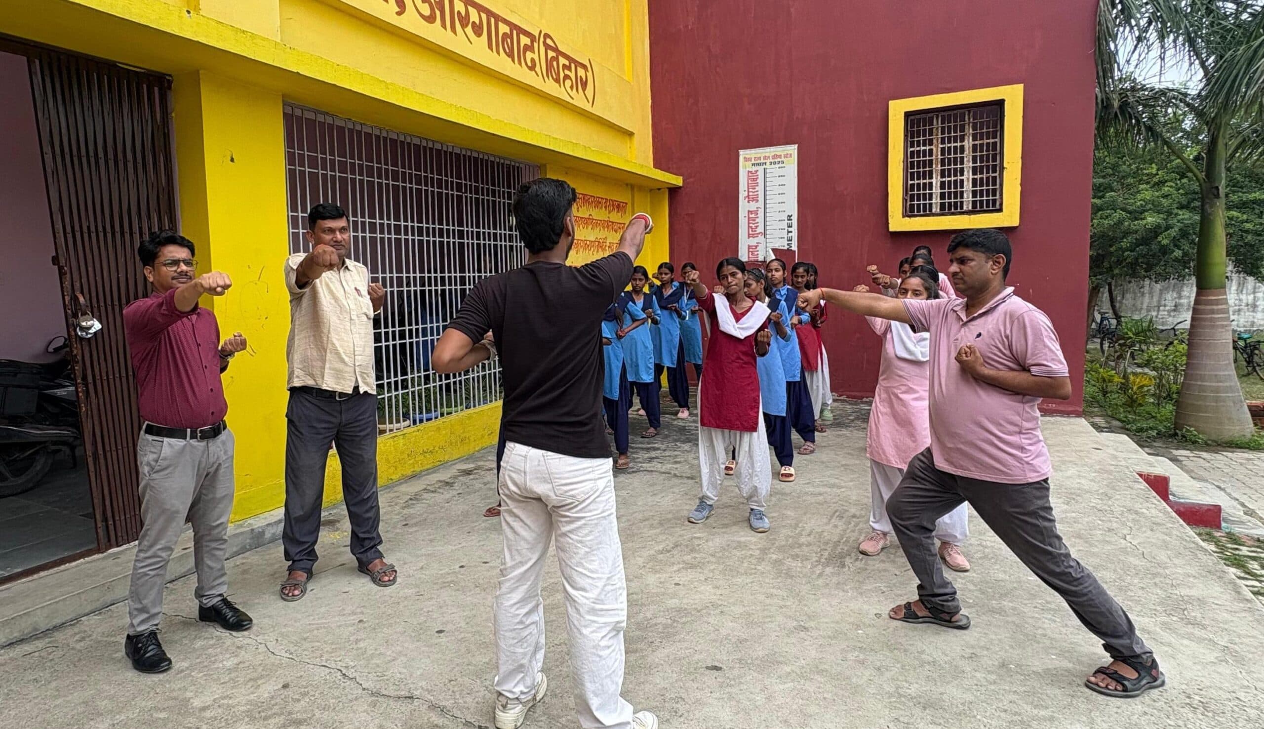 आत्मरक्षा के लिए कराटे सीखेंगी छात्राएं, 90 दिनों का मिलेगा प्रशिक्षण