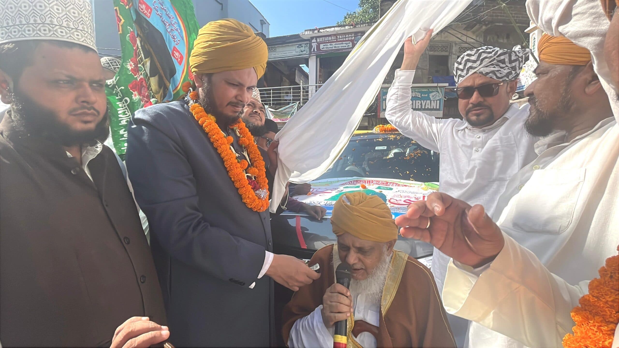 दारुलउलूम फैजाने सैय्यदना से निकाला गया जुलूस