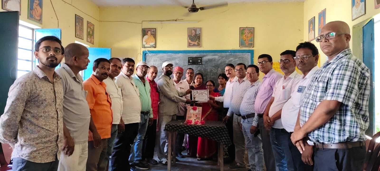 शिक्षकों की सेवा का कोई प्रतिदान नहीं : बीईओ