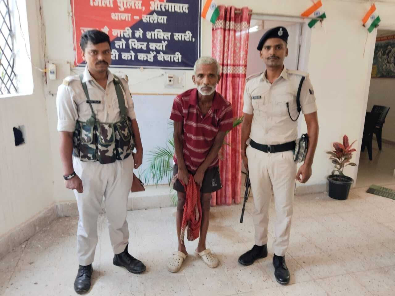 कई वर्षों से फरार आरोपित गिरफ्तार