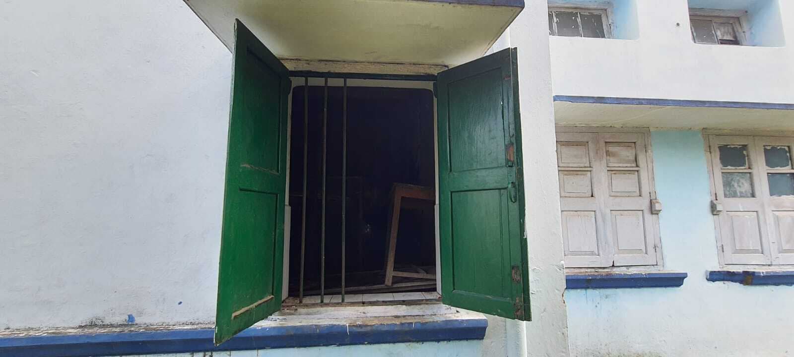 अस्पताल में फिर हुई चोरी