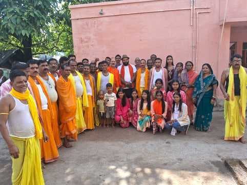 लौहंडिया में पांच दिवसीय अखंड रामायण पाठ का समापन