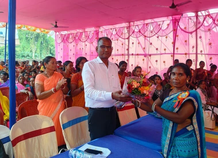 किसानों को आत्मनिर्भर बनाने में एफपीओ निभा रहा अहम भूमिका : बीडीओ