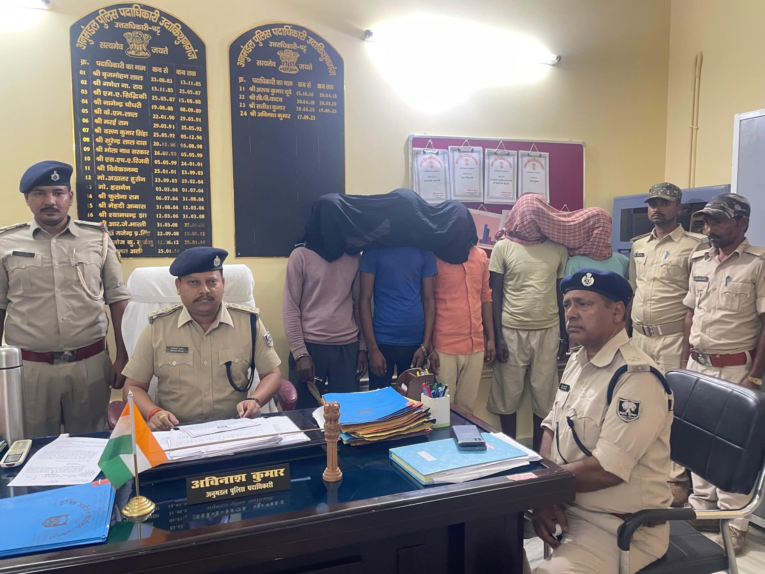 बालक अपहरण कांड मामले में पांच अपराधियों को पुलिस ने किया गिरफ्तार