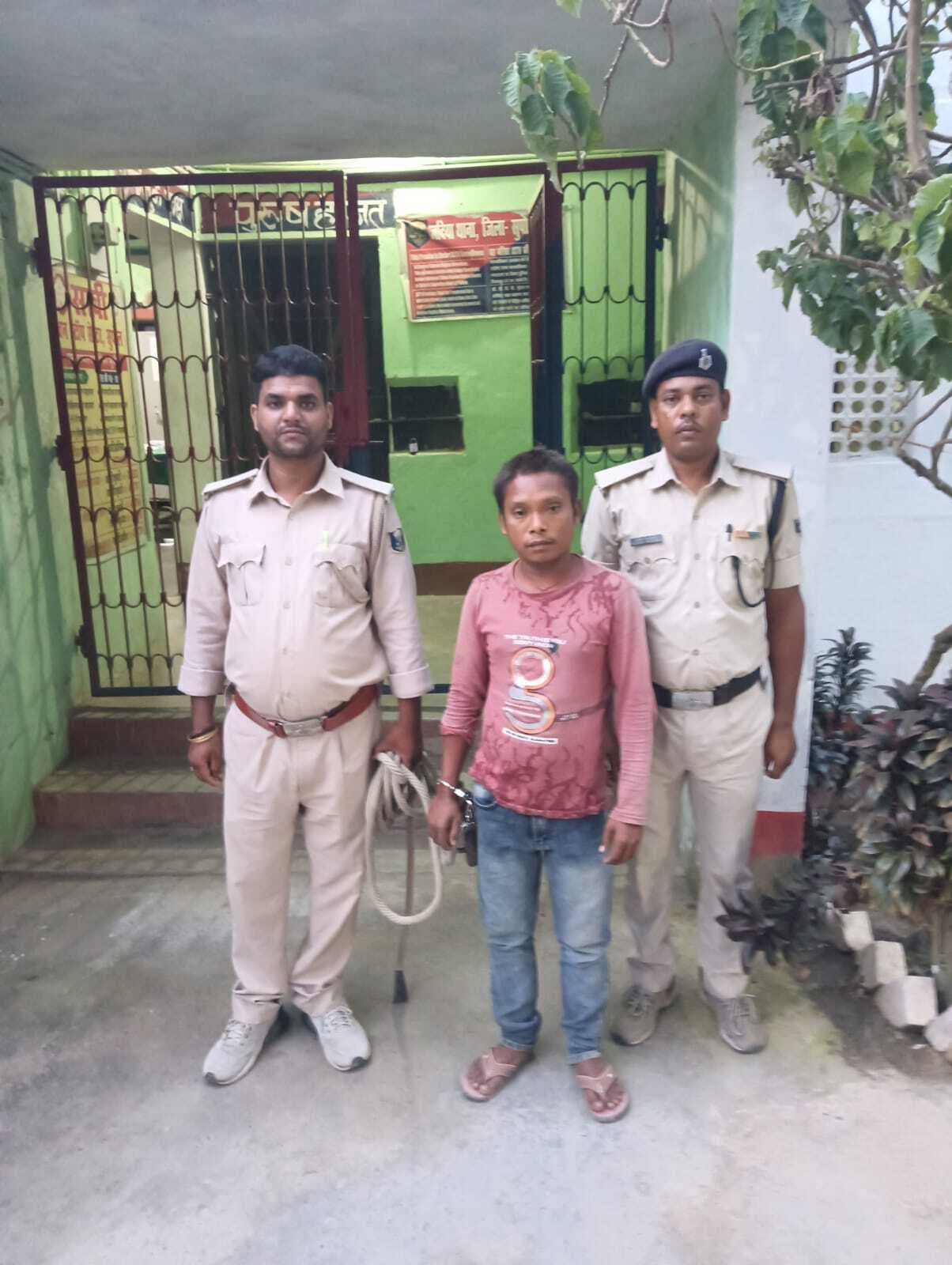 लूट की साज़िश रचने वाला ट्रैक्टर चालक चढा पुलिस के हत्थे, 1.70 लाख बरामद