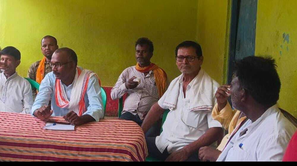 लोजपा रा के कार्यकर्ताओं की हुई बैठक