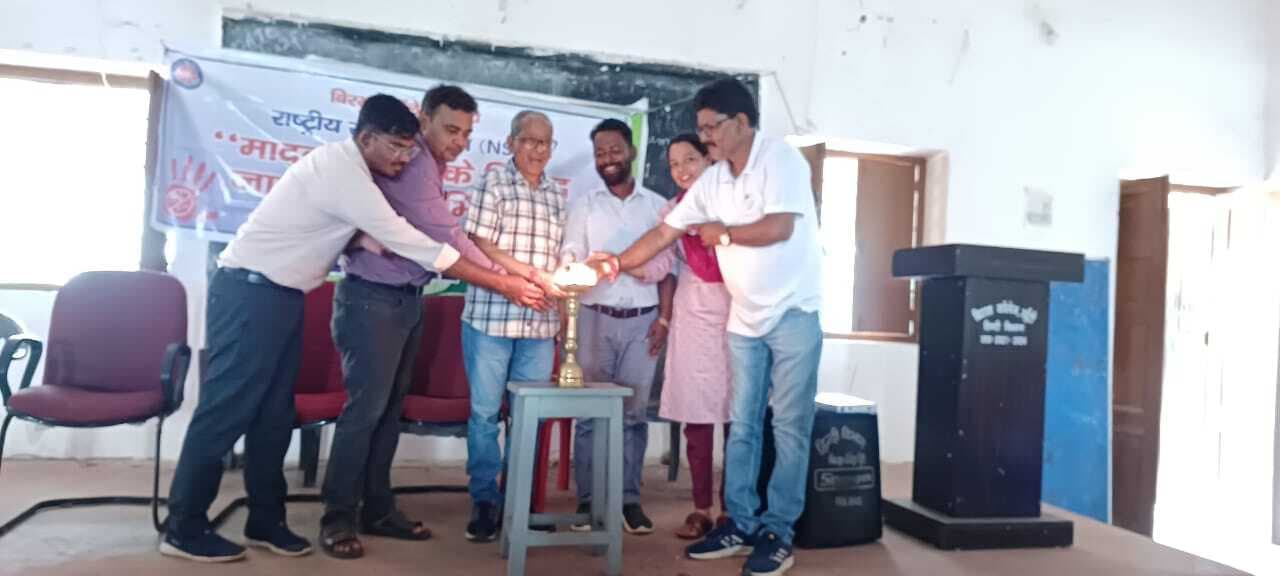 पूरे विश्व में बज रहा हिंदी का डंका