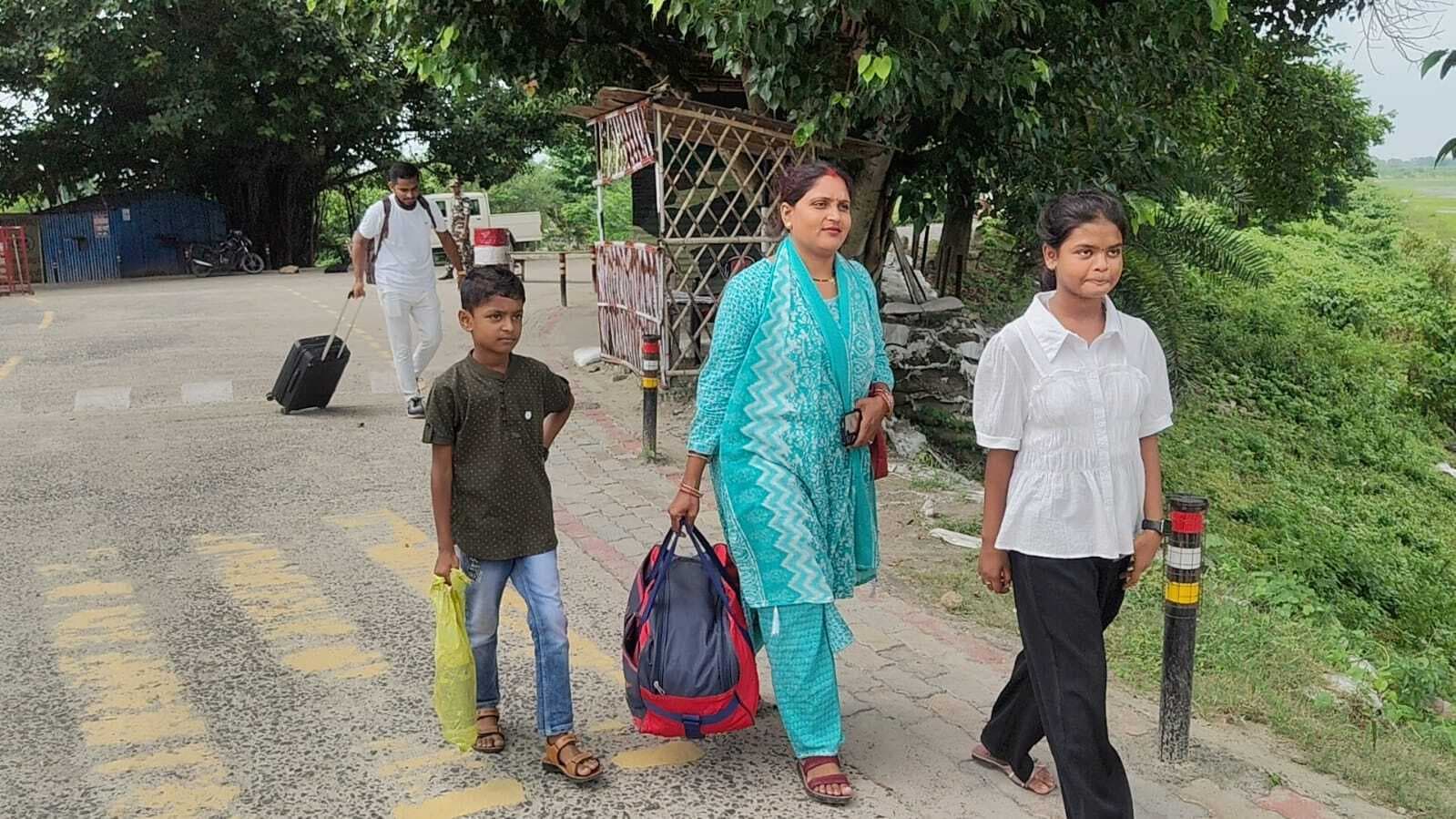 नेपाल में राजनीतिक अस्थिरता का पांचवां दिन, सीमावर्ती इलाकों में दहशत