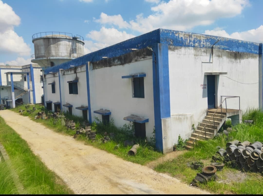 Dhanbad News: बलियापुर में पांचवें दिन भी नहीं हुई जलापूर्ति, आक्रोश