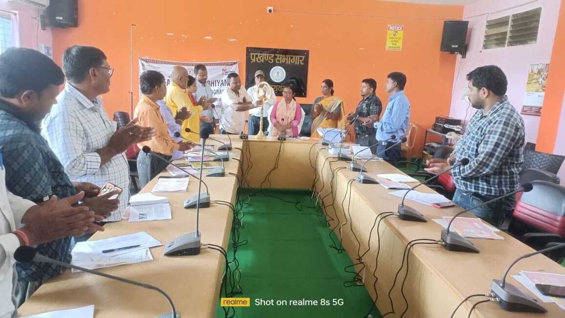 एक दिवसीय आदि कर्मयोगी अभियान पर कार्यशाला