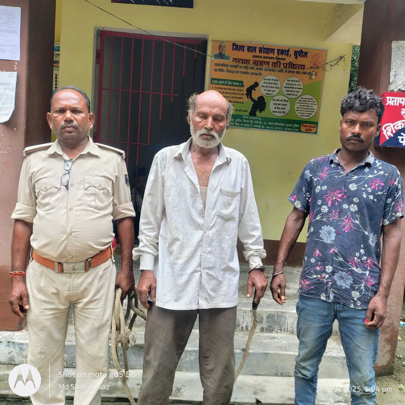 शराब के नशे में दो पियक्कड़ गिरफ्तार