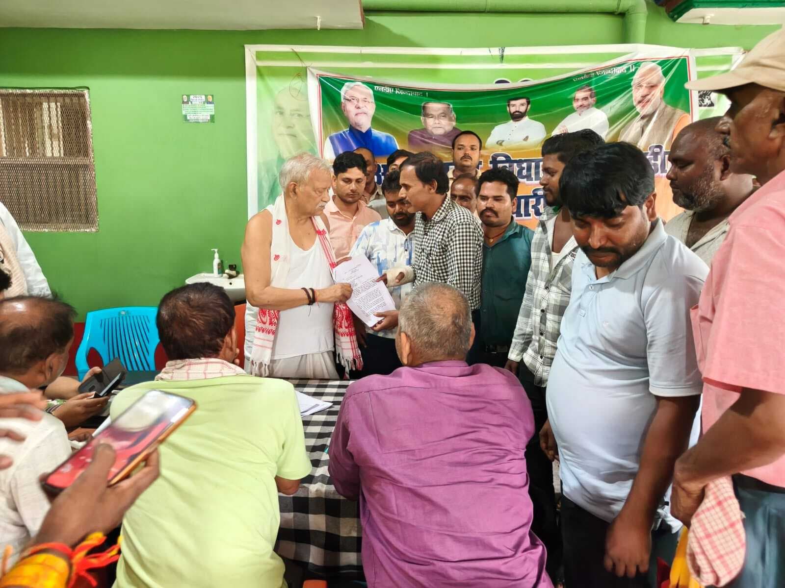 सरकारी वाहन चालकों की गुहार : 536 रुपये में कैसे चलाएं घर