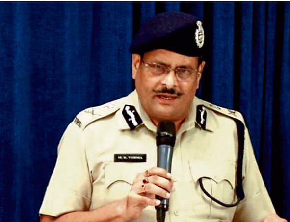 जेयू की मृत छात्रा के माता-पिता सीपी से मिले