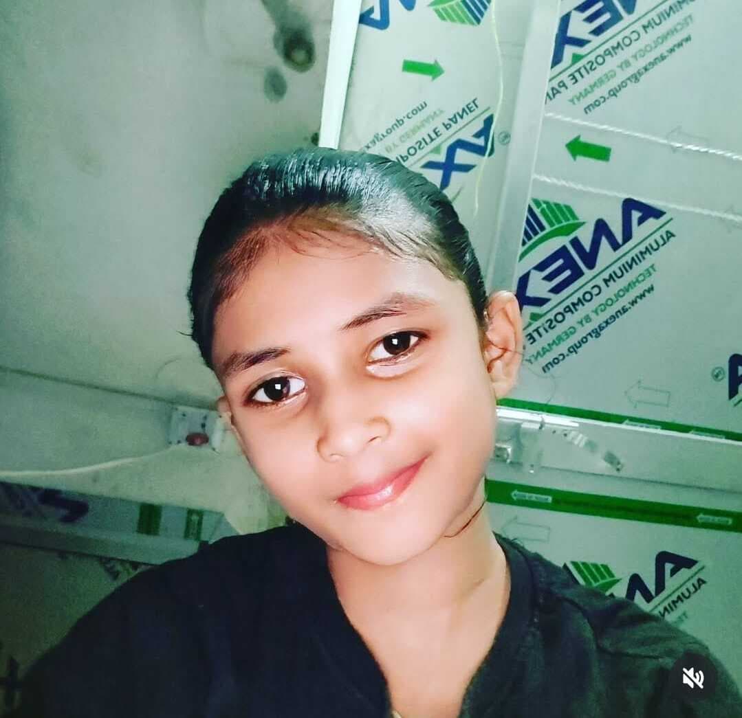 मार्बल टाइल्स के प्रोपराइटर पर चली गोली गोली, पिता के बदले 13 वर्षीय पुत्री को लगी गोली