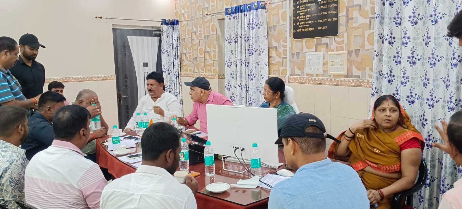 छठ तक मीटशॉप में खुले में मीट बेचने पर होगी कार्रवाई