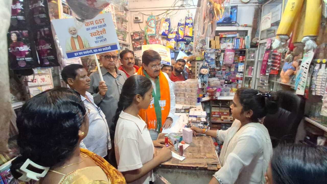 Dhanbad News: वोकल फॉर लोकल को बनायें जीवन का हिस्सा : राज सिन्हा