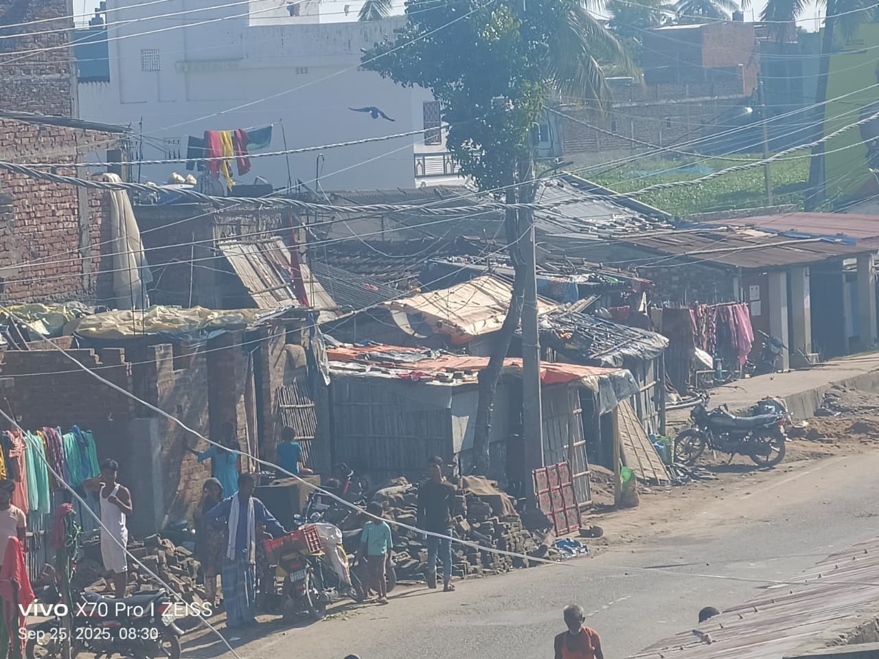 अतिक्रमण हटाओ अभियान टाय-टाय फिस