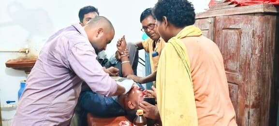 बाइकों की आमने-सामने टक्कर में दो युवक घायल, गोड्डा रेफर