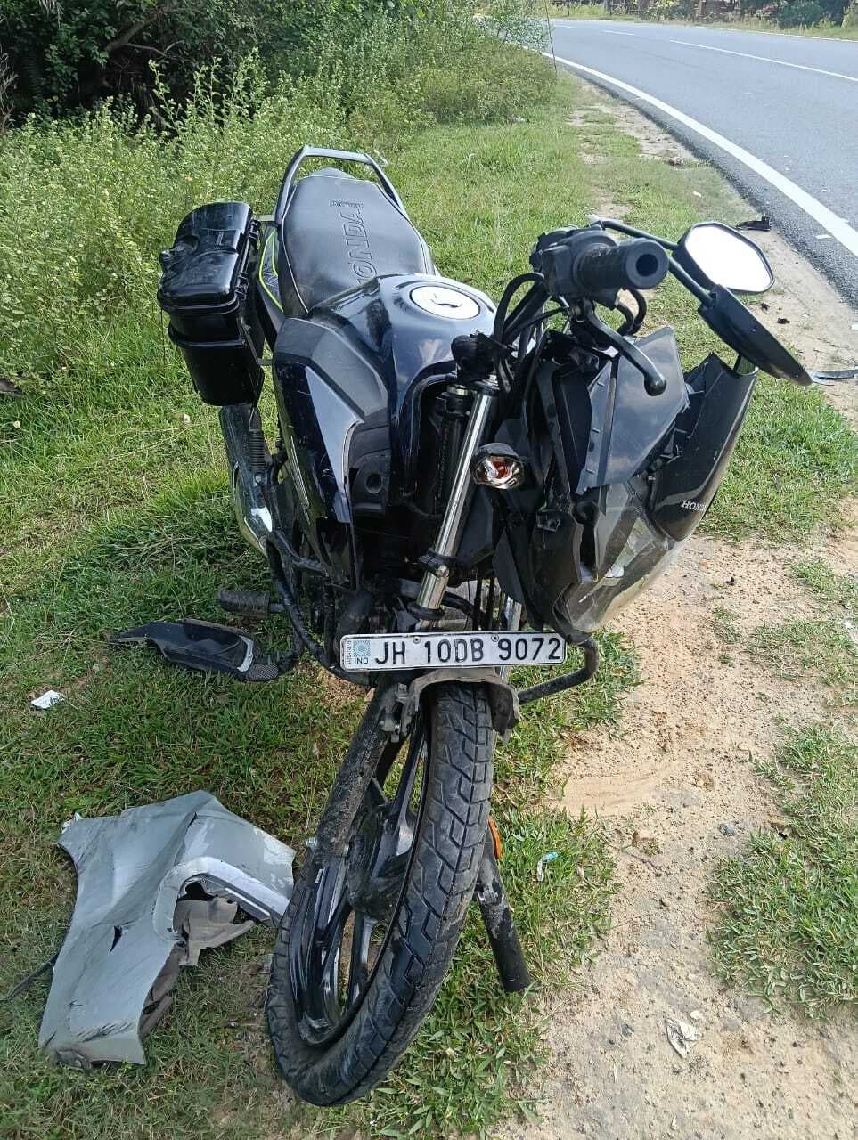 Dhanbad News : साहिबगंज रोड पर कार- बाइक की टक्कर में एक घायल