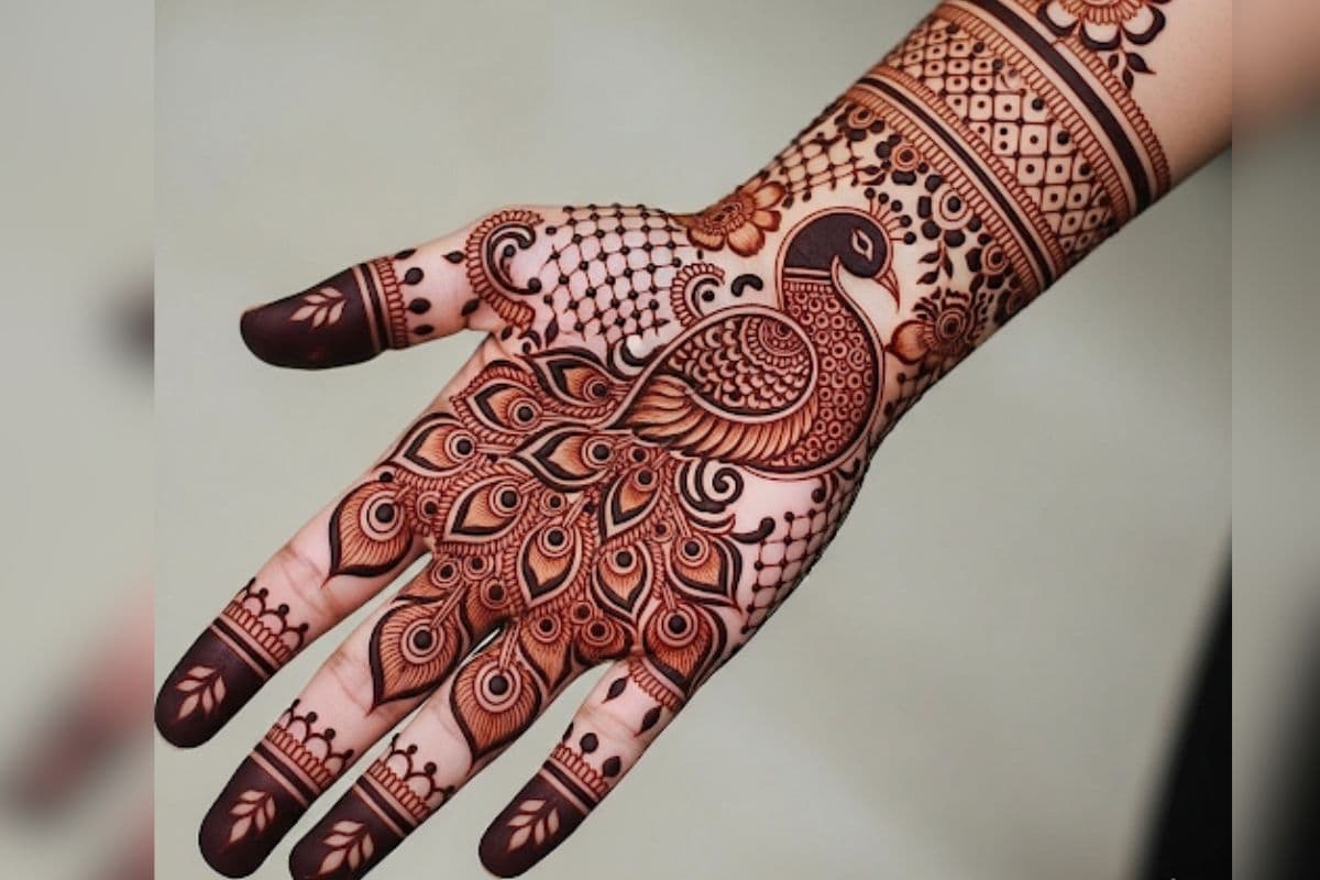 peacock mehndi design