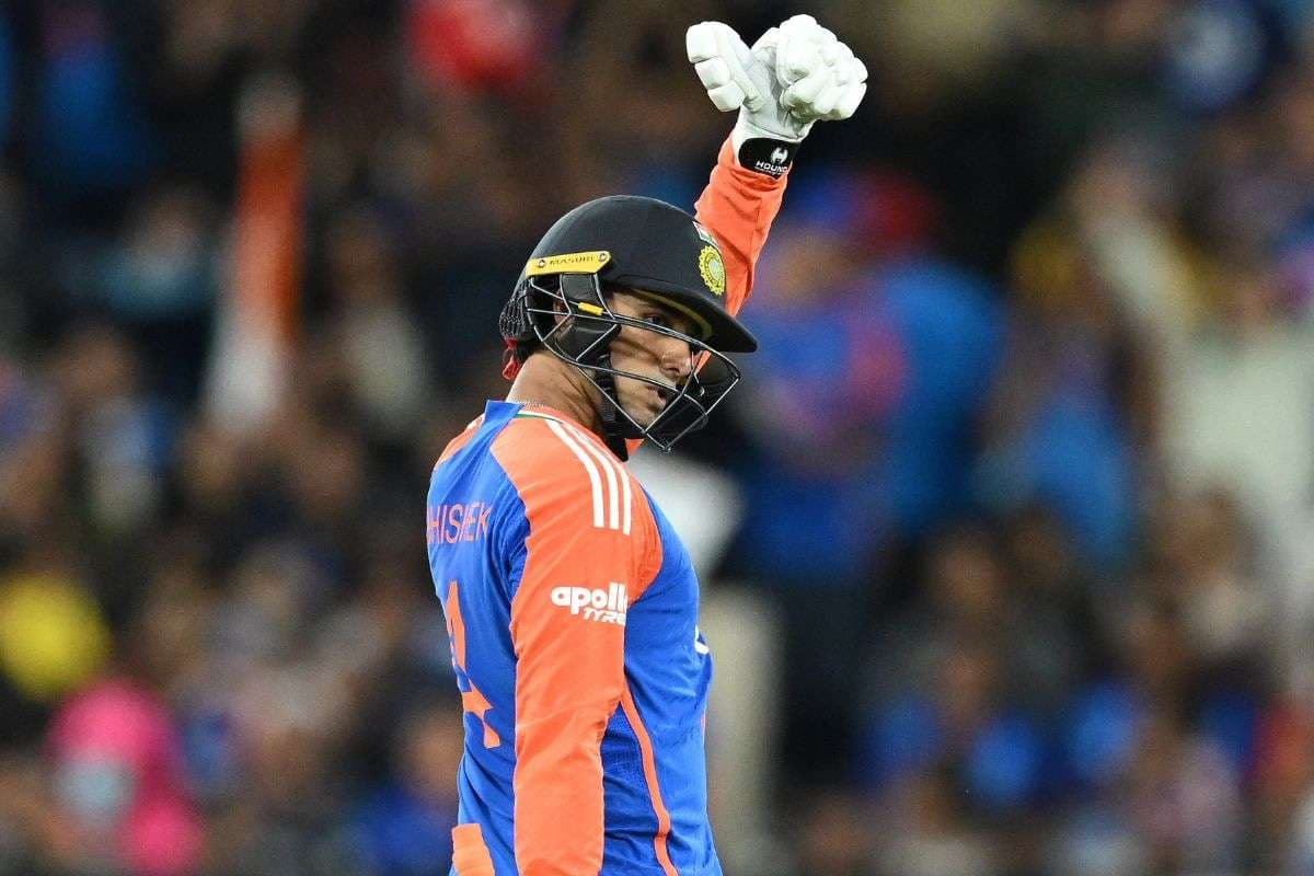 IND vs AUS: अभिषेक शर्मा ने बचाई लाज, दूसरे टी20I में 125 रन पर टीम इंडिया ढेर