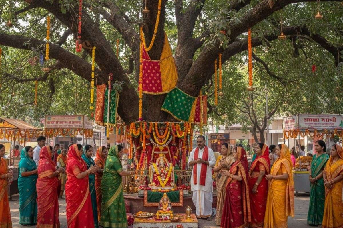 Akshaya Navami Katha: आज अक्षय नवमी पर सुनें ये व्रत कथा, जानें क्यों की जाती है आंवले के पेड़ की पूजा