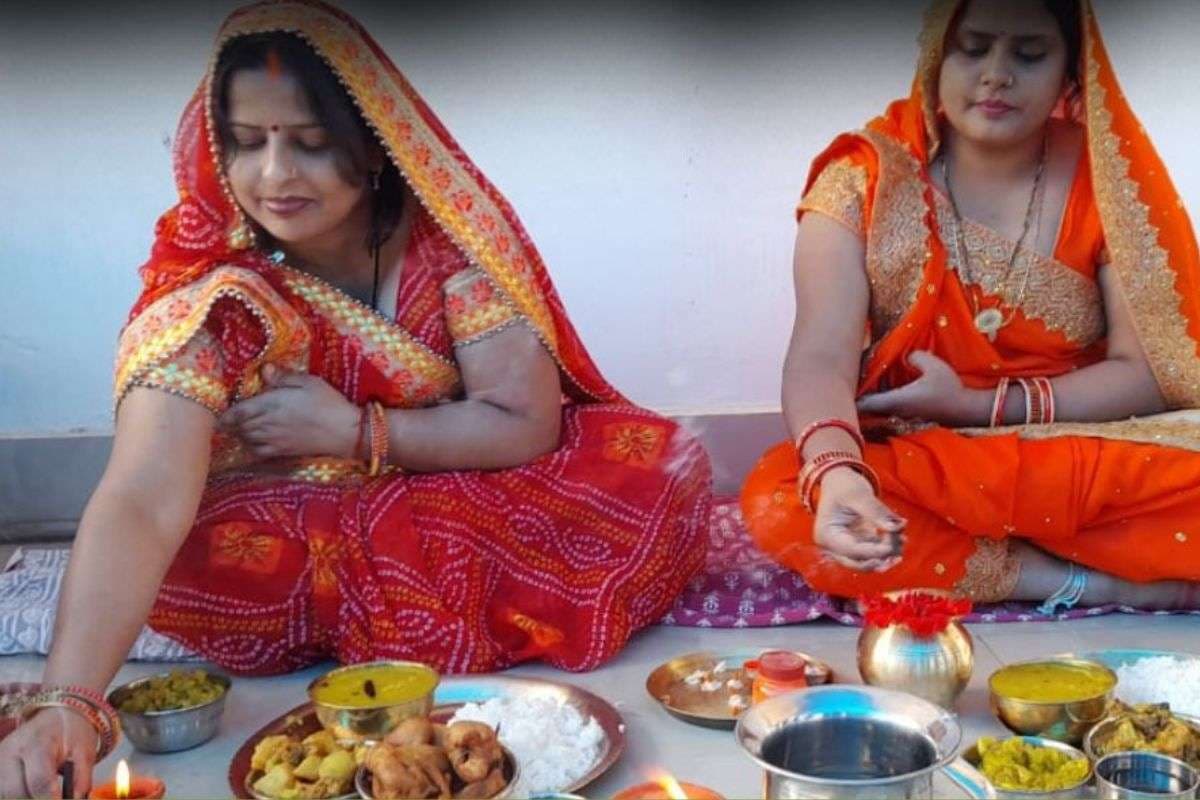 Happy Chhath Puja Nahaye Khaye 2025 Wishes: कदुआ भात से होती है … छठ महापर्व आरंभ, ऐसे ही बधाई संदेश से दें नहाए खाए की बधाई