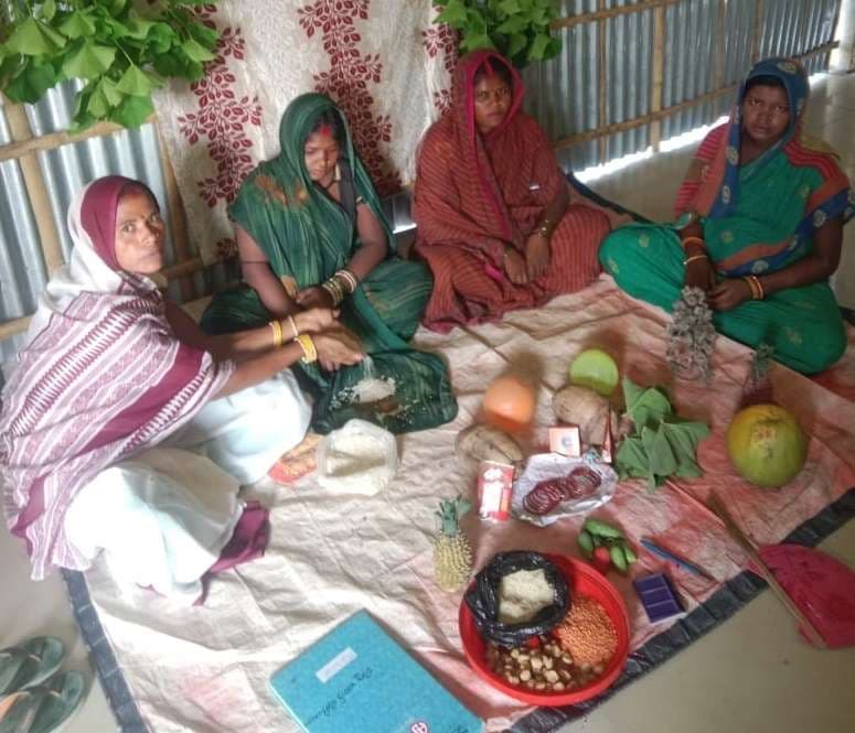 आंगनबाड़ी केंद्रों पर गोद भराई दिवस का हुआ आयोजन