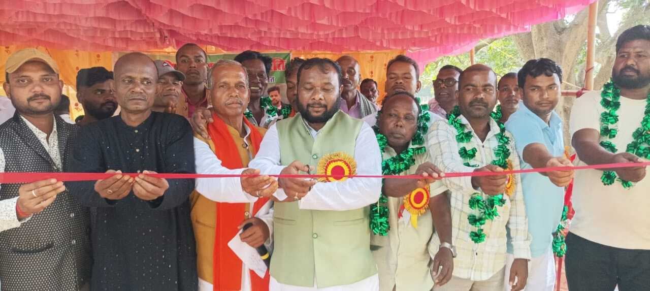 ईंद मेला में उमड़े ग्रामीण