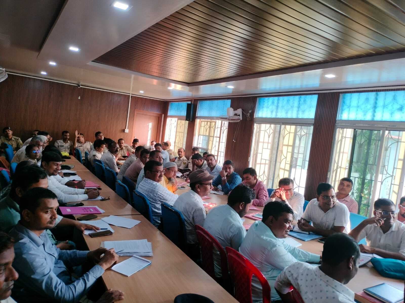 अचार संहिता के नियमों का शत-प्रतिशत पालन करने का निर्देश