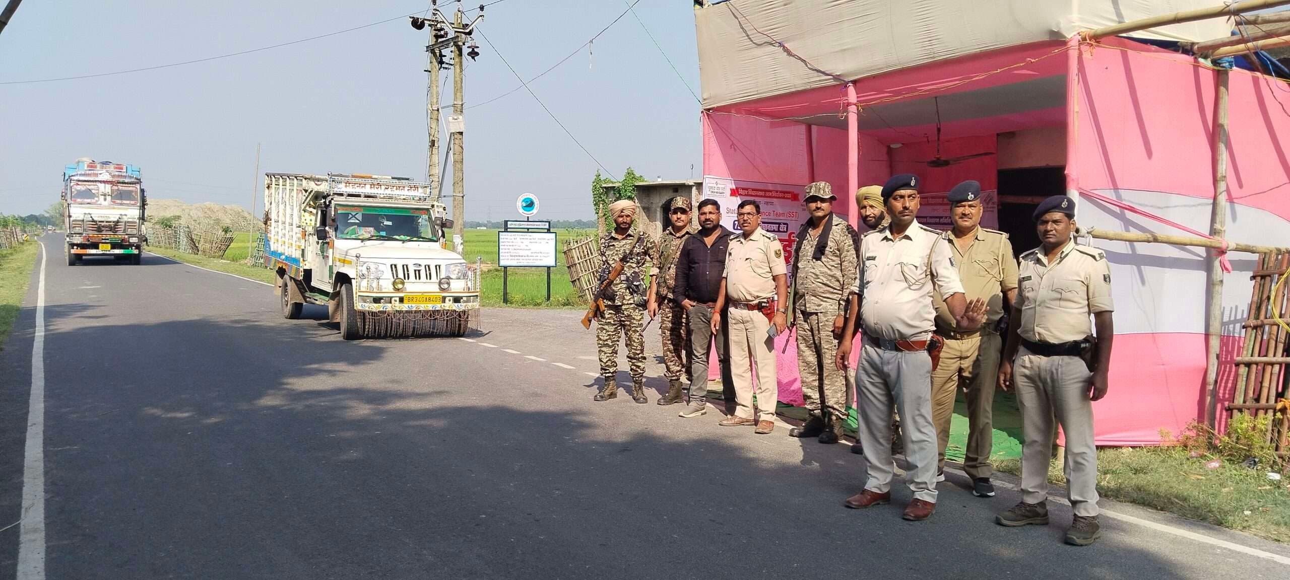 चेकपोस्ट पर सीसीटीवी कैमरे से भी हो रही निगरानी