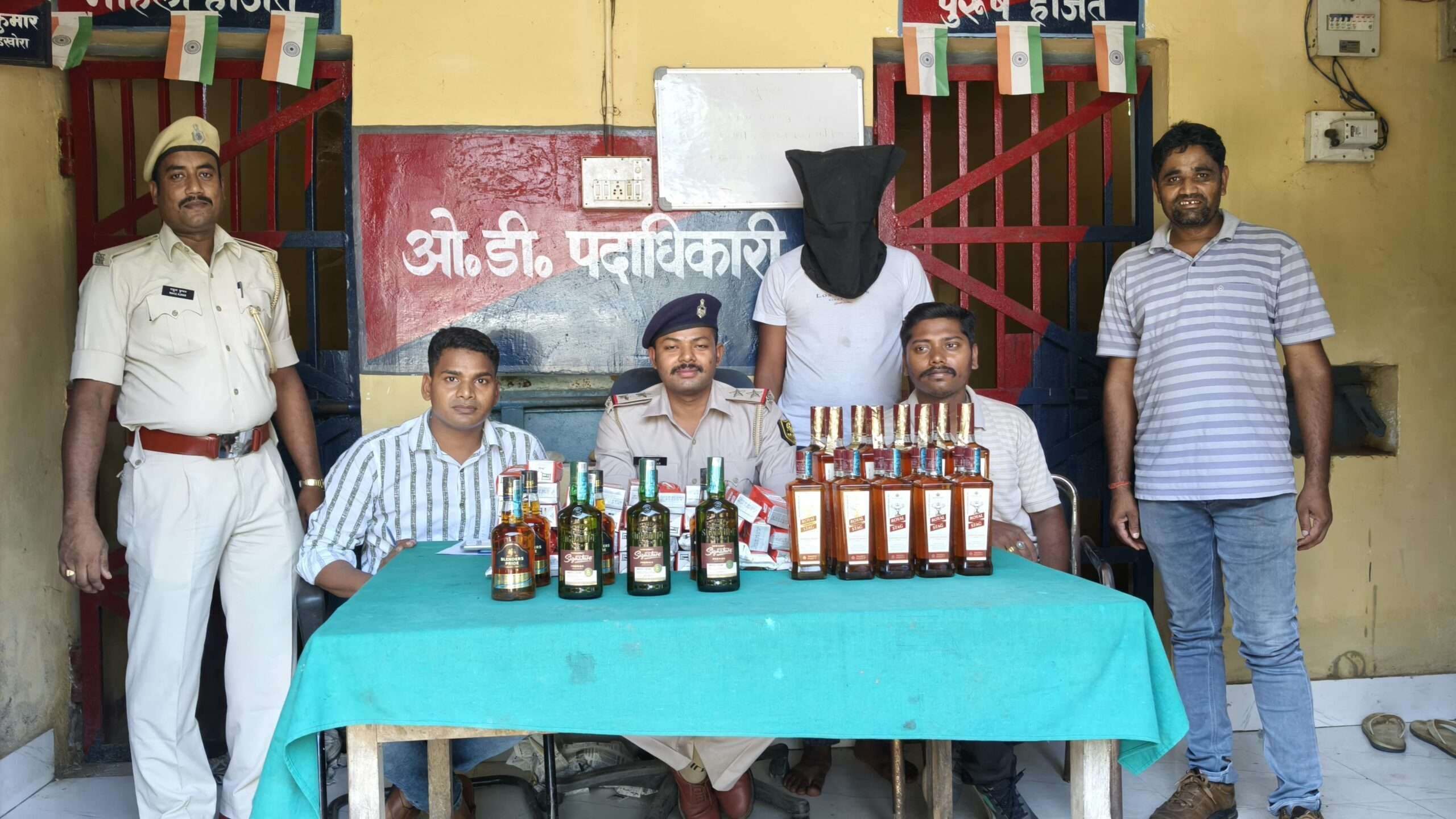 19.395 लीटर विदेशी शराब के साथ एक तस्कर गिरफ्तार