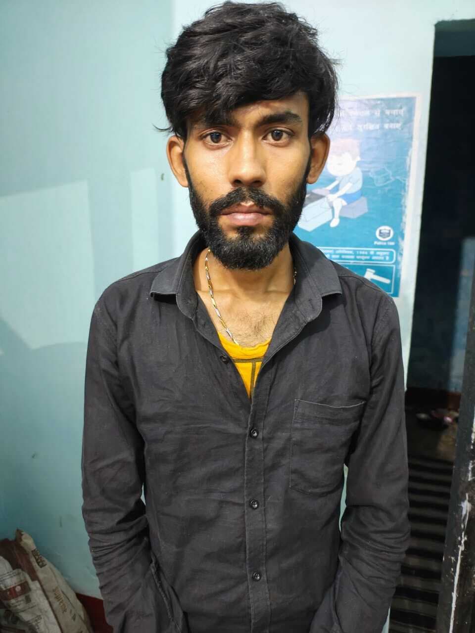 49.83 ग्राम स्मैक के साथ तस्कर गिरफ्तार