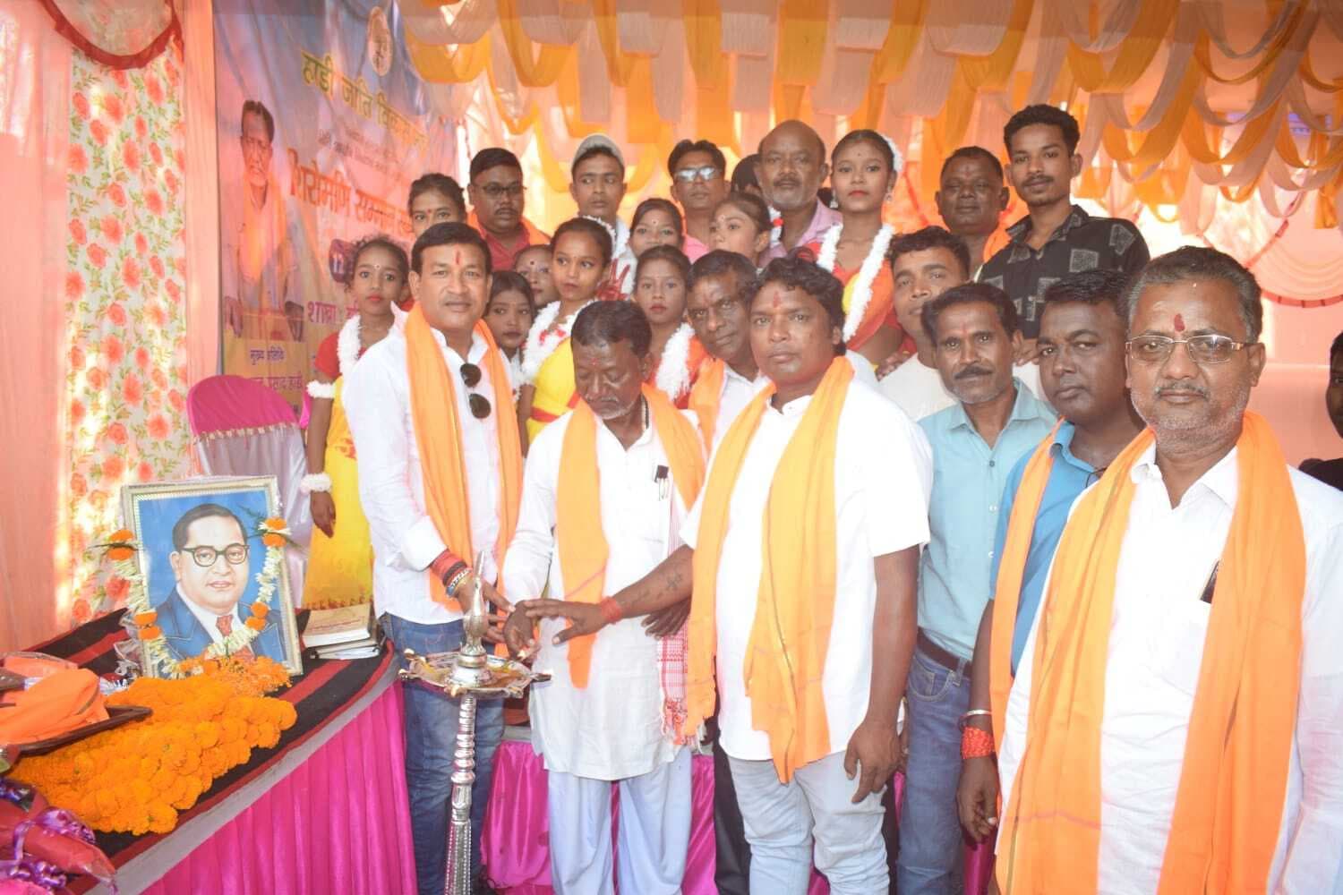 Dhanbad News: झरिया बकरी हाट में शिरोमणि सम्मान समारोह