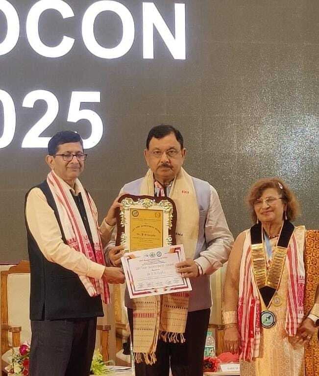 Dhanbad News: डॉ बीएन गुप्ता को मिला लाइफ टाइम अचीवमेंट सम्मान