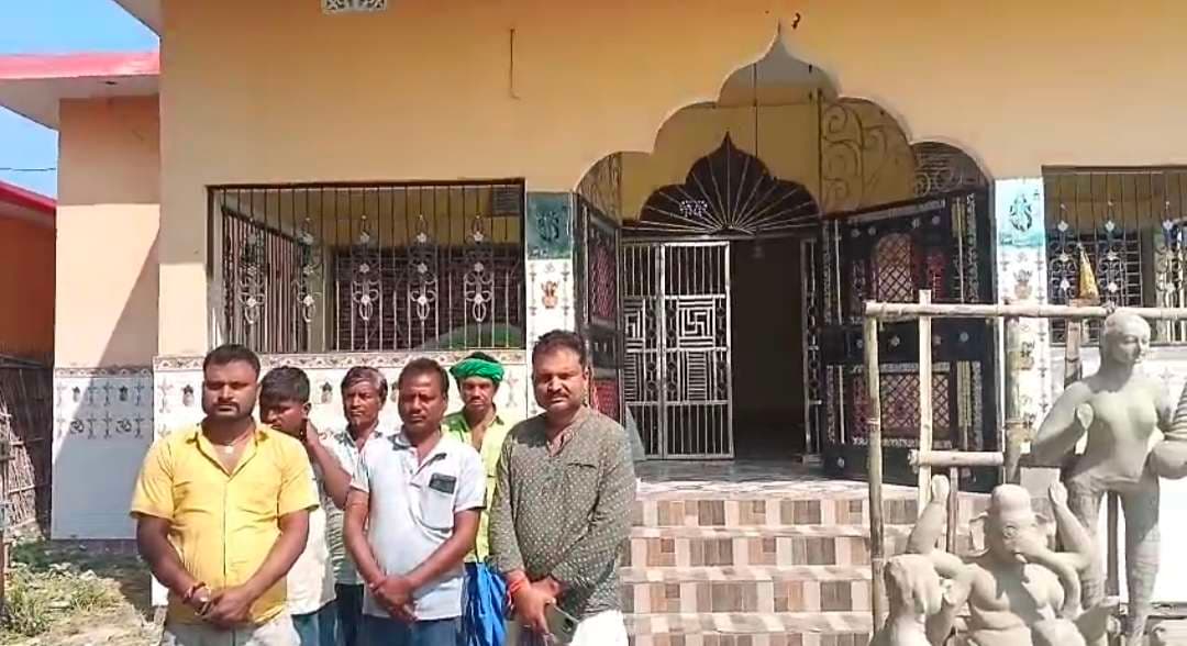 100 साल पुराना है पिपरा का काली मंदिर, आदिवासी नृत्य आकर्षण का होता है केंद्र