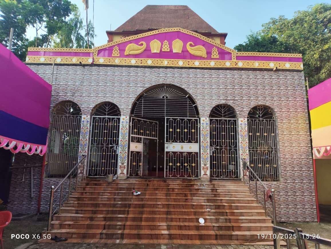 जंगलो के बीच 1970 में रुईधासा काली मंदिर में हुई पूजा शुरू
