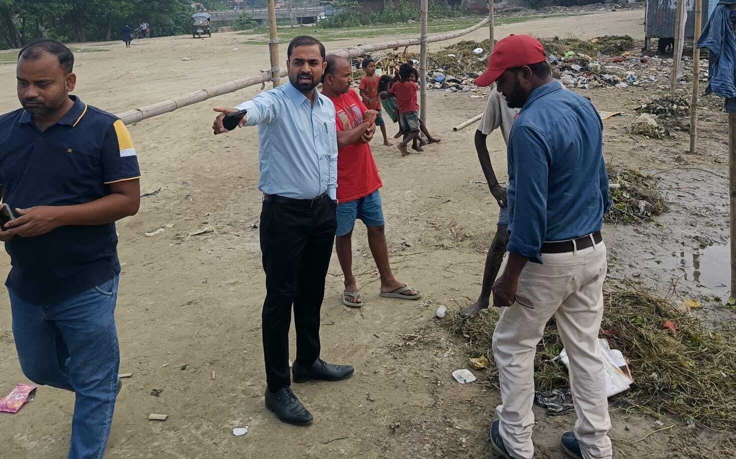 कार्यपालक पदाधिकारी ने छठ घाटों का किया निरीक्षण