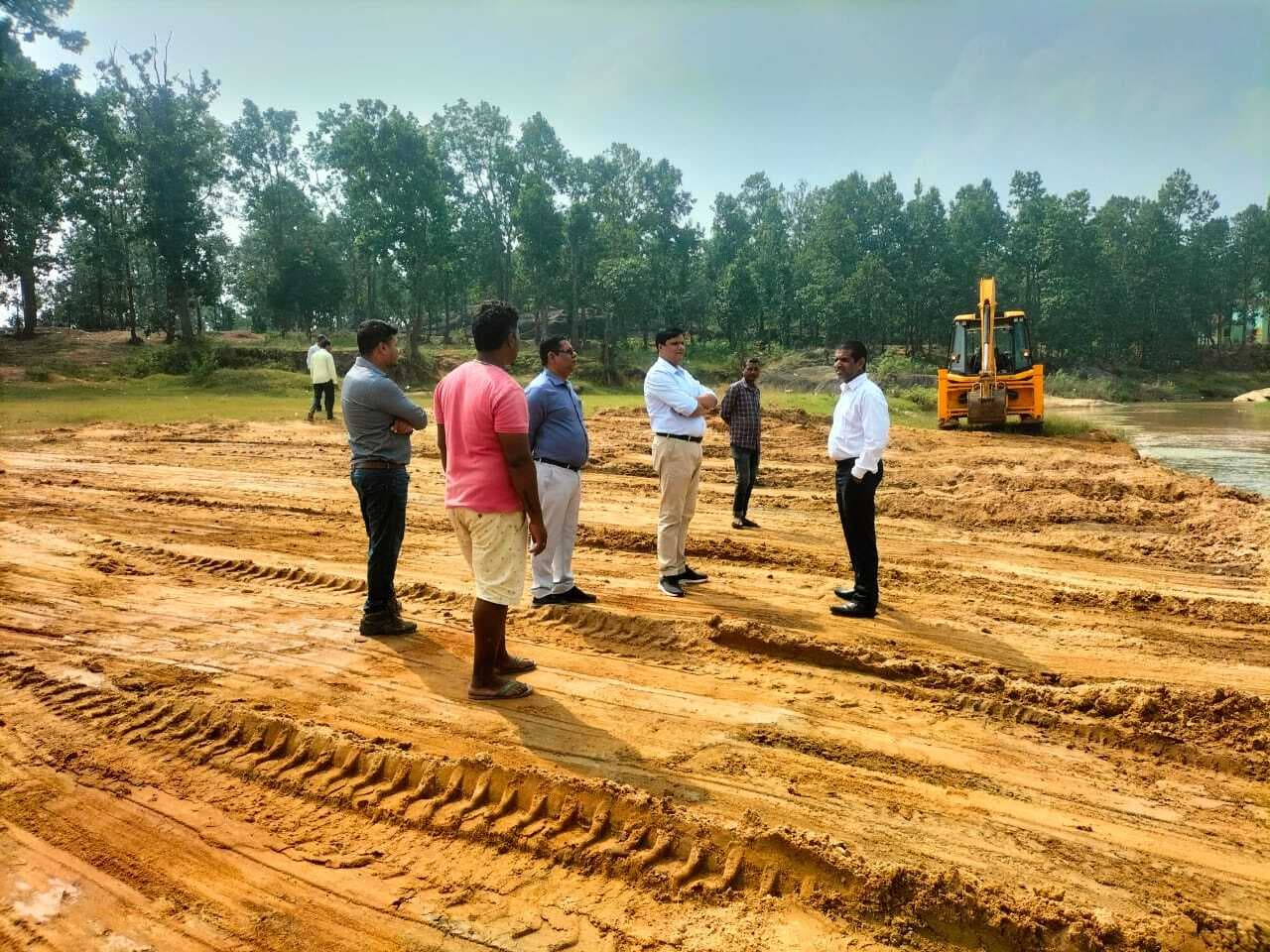 बाजार में खूब बिके सूप-दउरा