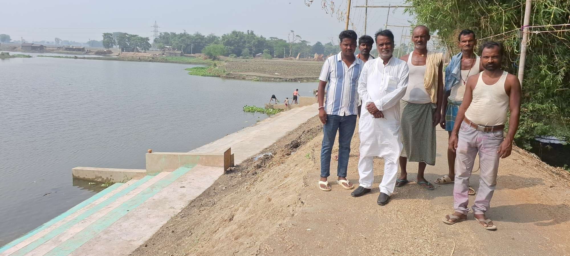 कुरसेला में आज छठ घाटों पर उमड़ेगी श्रद्धालुओं की भीड़