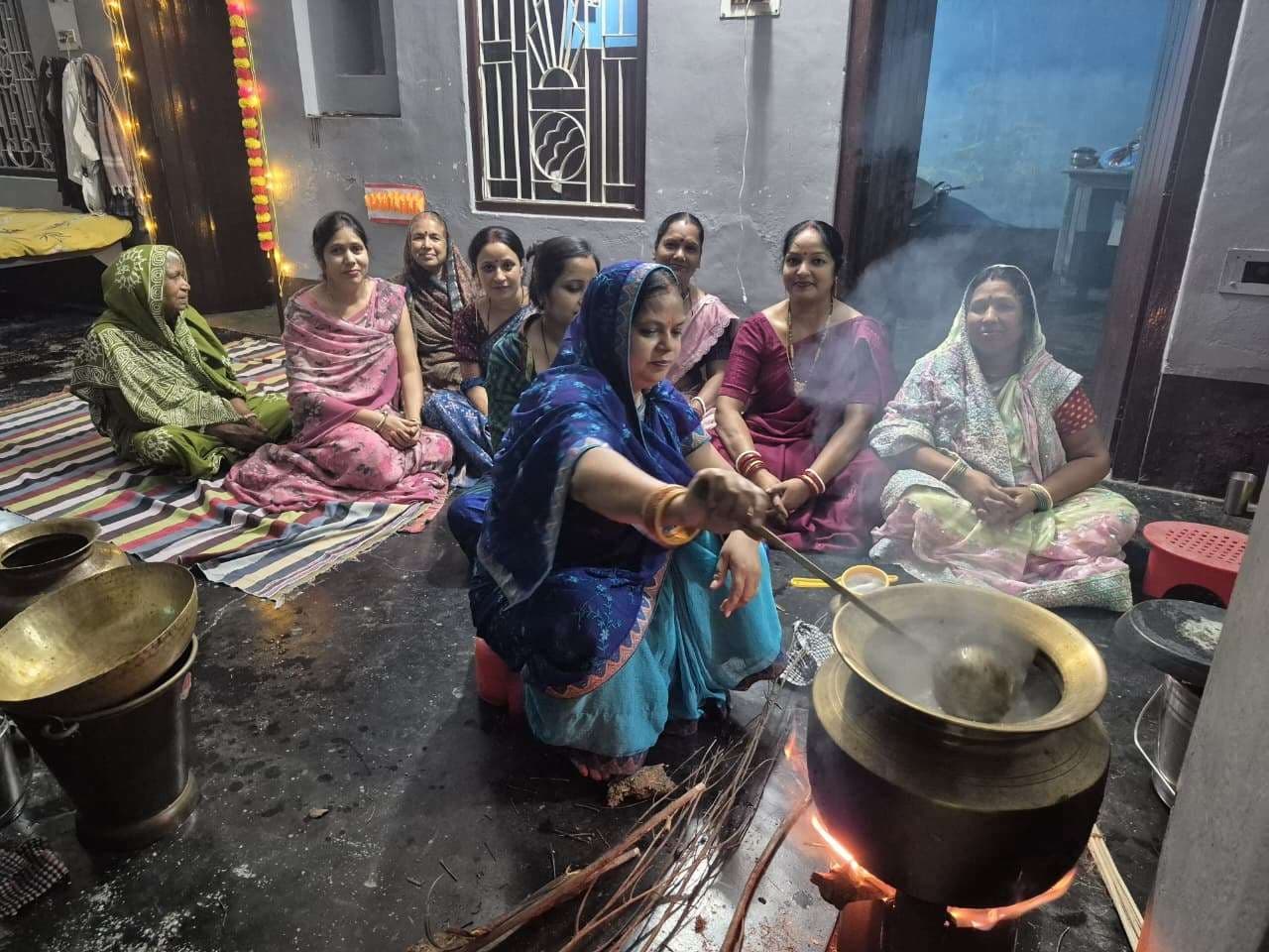 Bhagalpur news अस्ताचलगामी सूर्य को अर्घ देने की तैयारी पूरी