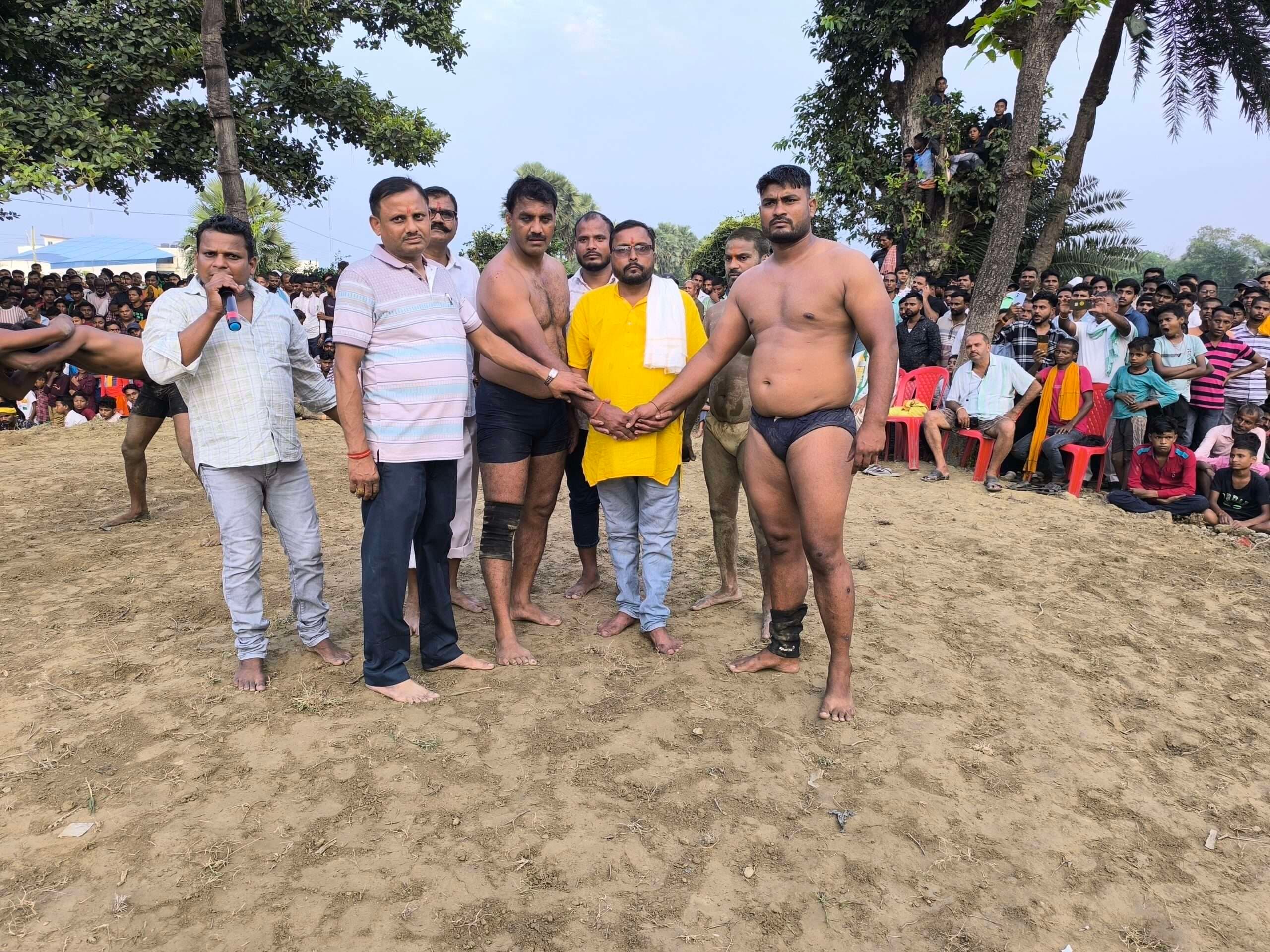 कानपुर के पहलवान ने मुंगेर के पहलवान को किया पराजित